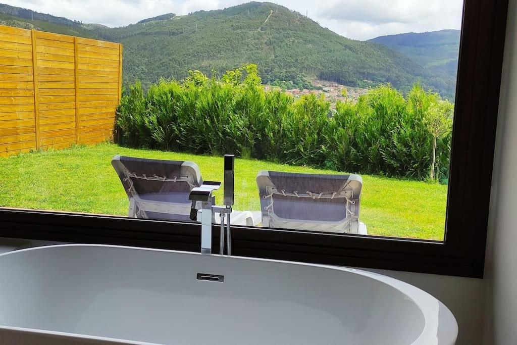 Casa Nueva De Vigo Rural Mos Con Jacuzzi Y Chimenea Para Escapada Romantica Bagian luar foto