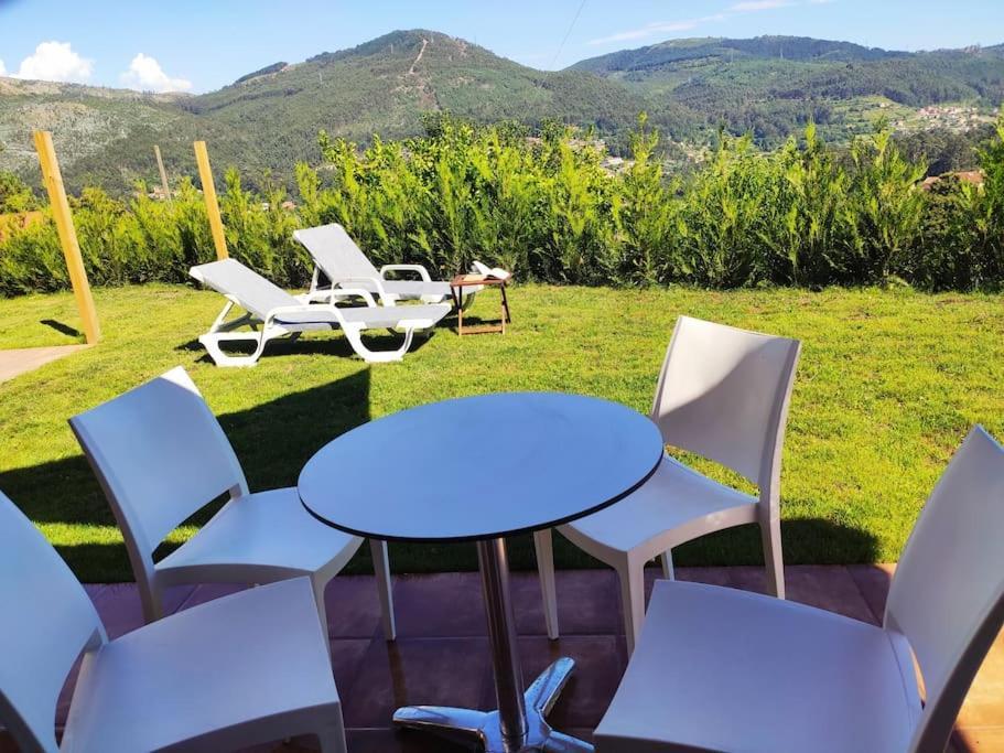 Casa Nueva De Vigo Rural Mos Con Jacuzzi Y Chimenea Para Escapada Romantica Bagian luar foto
